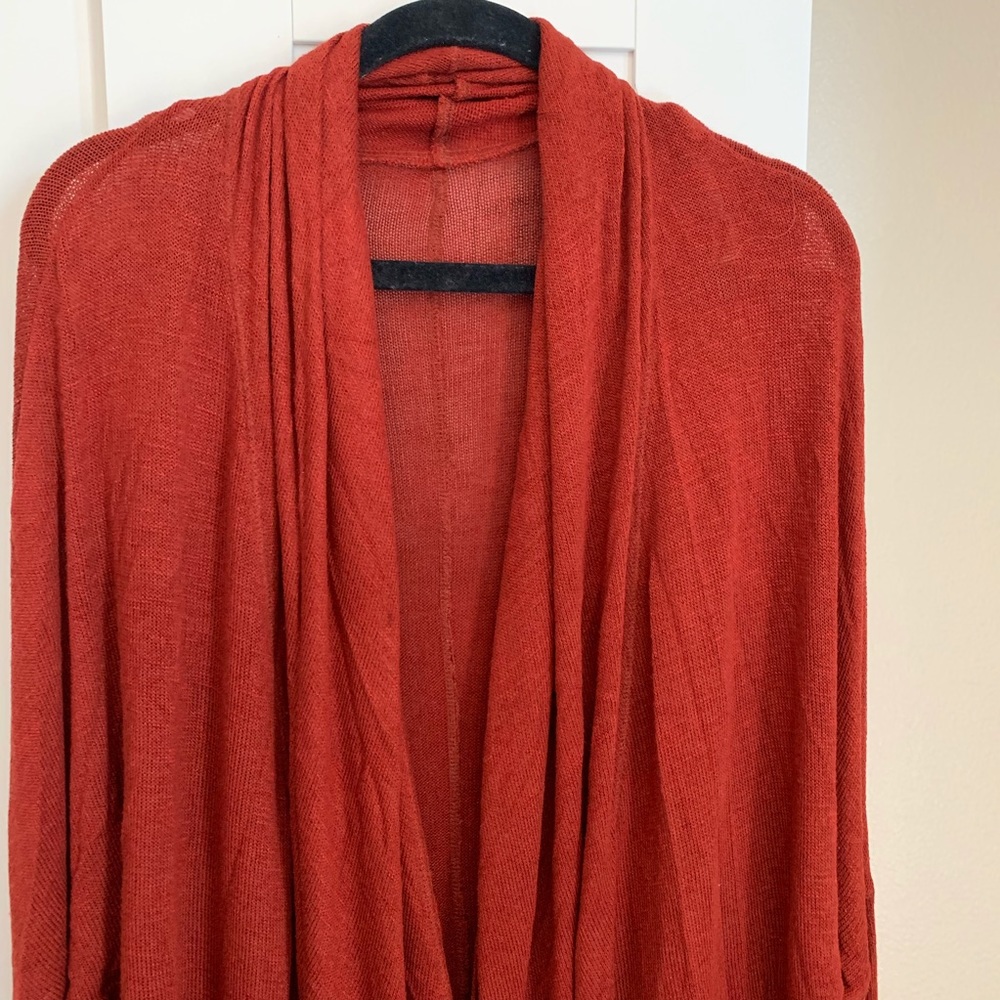 ANTHROPOLOGIE ⛵️flowy cozy rust color wrap sweater - Picture 3 of 5